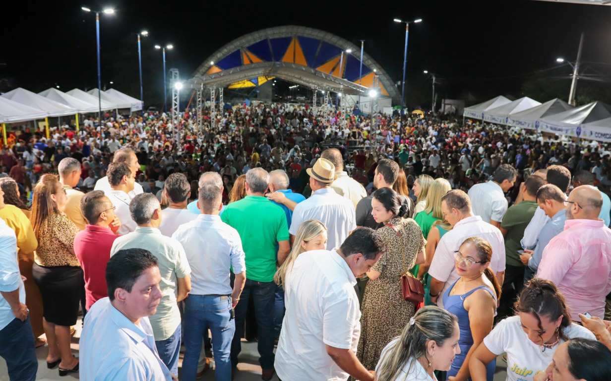 Dorinha deixa claro que Gaguim é “seu” pré candidato ao Senado; o “Gigantão” agora é oficial, Vereador da ponte candidato e mais bastidores do aniversário de Jair Farias 