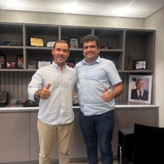 Vicentinho Júnior ganha apoio do prefeito de Lizarda na corrida ao Senado 