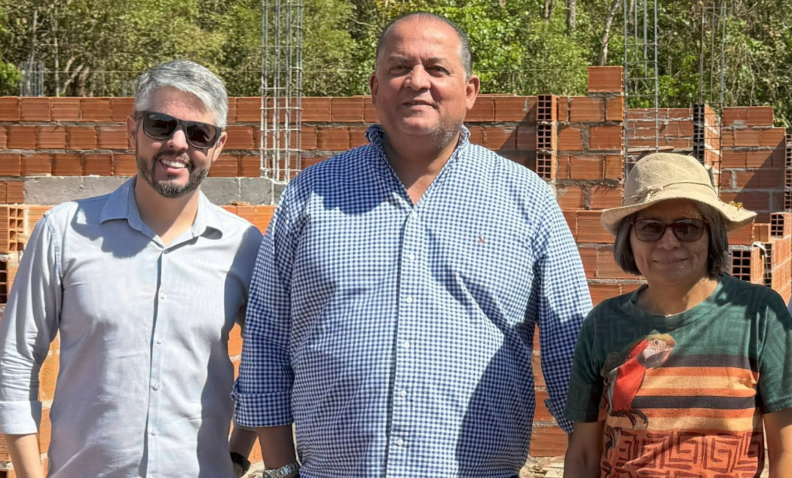 Eduardo Gomes visita obras da Fazenda da Esperança Feminina em Palmas