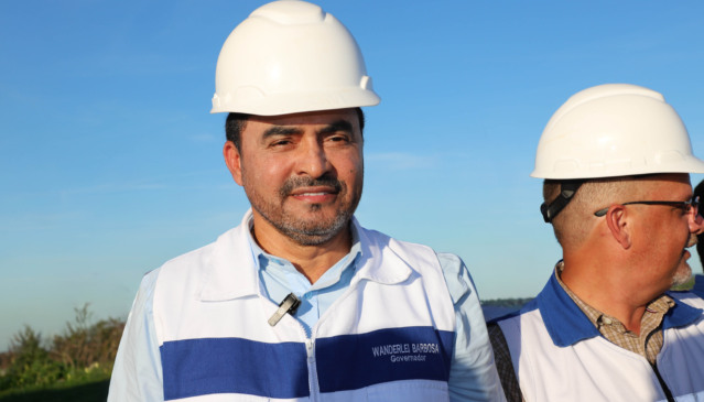 Governador destaca prioridade na recuperação do aterro da ponte sobre o Lago de Palmas, etapa essencial para garantir segurança e viabilizar a duplicação da estrutura - Foto: Esequias Araújo/Governo do Tocantins