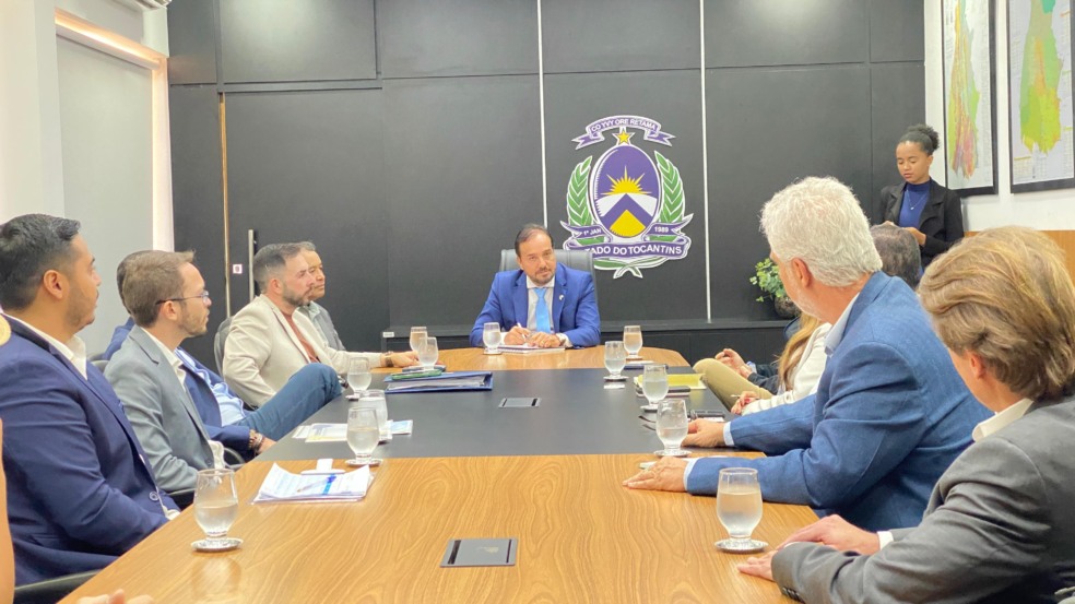 O objetivo foi apresentar as potencialidades do Estado nos setores de mineração, geração de energia fotovoltaica e crédito de carbono - Foto: Thayná Neiva/Governo do Tocantins O objetivo foi apresentar as potencialidades do Estado nos setores de mineração, geração de energia fotovoltaica e crédito de carbono - Foto: Thayná Neiva/Governo do Tocantins