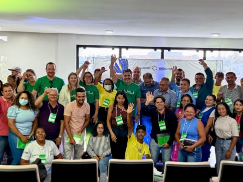 Abertura da Caravana foi realizada na Câmara Municipal de Dianópolis reuniur diversas autoridades políticas e comunidade - Foto: Divulgação