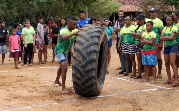  A prova do pneu, no Circuito 2.0 Power, remete à força necessária para remover troncos de árvores e grandes objetos no preparo da terra para o plantio - Foto: Manoel Júnior/Governo do Tocantins