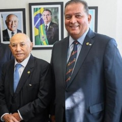 Eduardo Gomes homenageia Siqueira Campos e destaca exemplo de força, espírito público e amor pelo Tocantins