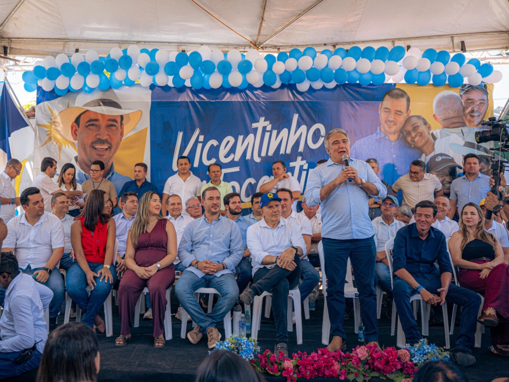 Laurez discursa no lançamento de Vicentinho Jr e faz “chamado” para os que amam o TO se “unirem e darem as mãos” Laurez discursa no lançamento de Vicentinho Jr e faz “chamado” para os que amam o TO se “unirem e darem as mãos”