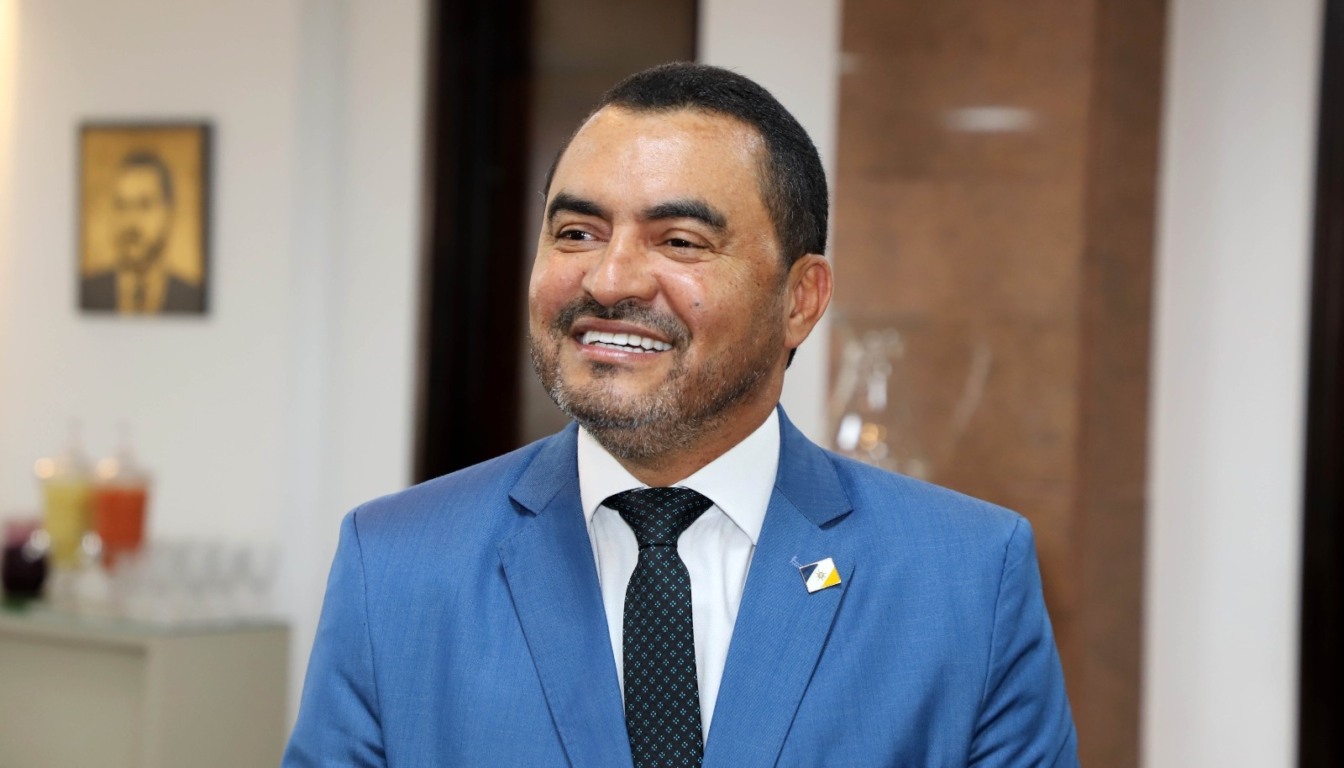 Aprovação de Wanderlei Barbosa chega a quase 80%, mostra Instituto Paraná Pesquisas