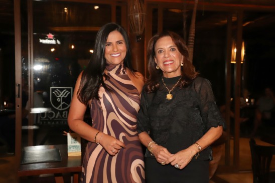 Karynne Sotero recepciona Gracinha Caiado, que participa de evento em Palmas