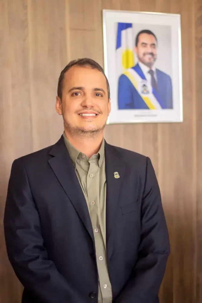 Vice de Araguaína, Israel Guimarães volta ao governo Wanderlei e é eleito presidente da Mineratins