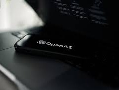 O GPT-5 estará disponível para todos os 700 milhões de usuários do ChatGPT - Foto: Zac 
