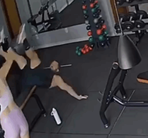 Personal viraliza após acidente inusitado em treino: “Só mais uma remada tranquila”; VÍDEO