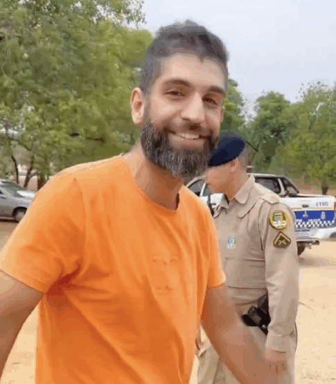 Vídeo de motociclista que teve moto furtada e recuperada emociona e viraliza nas redes