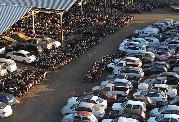  Leilão dos mais de 300 veículos acontece de forma online, tendo os interessados que realizar o cadastro no site da empresa responsável para participarem - Foto: Ascom Detran/TO