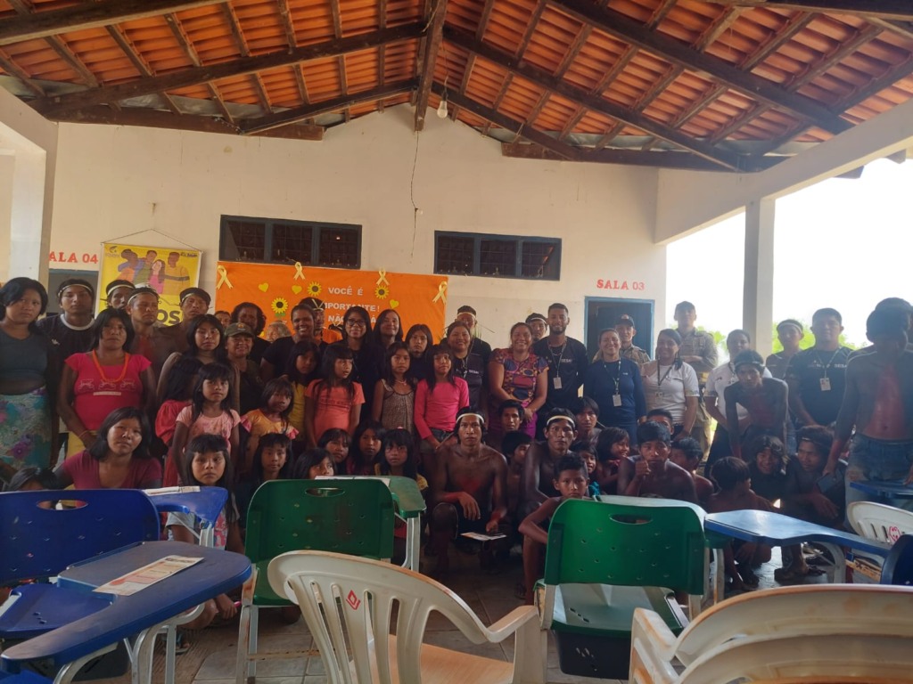 Comunidade indígena da aldeia Rio Vermelho, do Povo Krahô, recebe ações da Rede de Atendimento à Mulher Indígena em Situação de Violência - Foto: Sepot/Governo do Tocantins Comunidade indígena da aldeia Rio Vermelho, do Povo Krahô, recebe ações da Rede de Atendimento à Mulher Indígena em Situação de Violência - Foto: Sepot/Governo do Tocantins