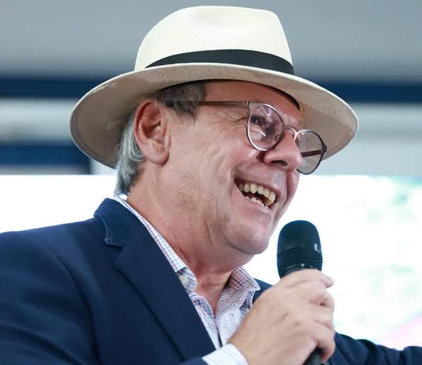 Á Gazeta, Dimas revela que ainda não decidiu se aceitará convite para compor 1º escalão de Laurez e analisa detalhes 