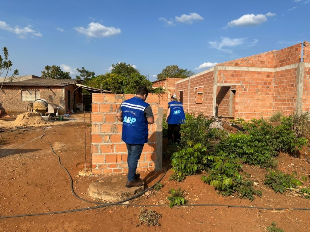 Prefeitura multa BRK em quase R$ 200 mil por deixar bairros de Palmas 20 dias sem água