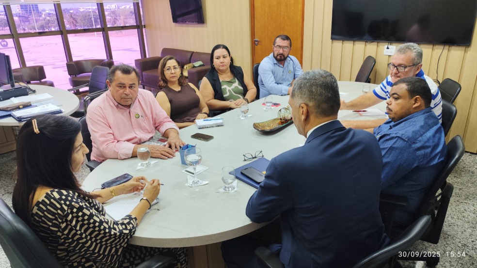 Governo não marca data para envio do PCCR e educação do TO vai parar nesta quarta com manifestações e atos públicos em várias cidades