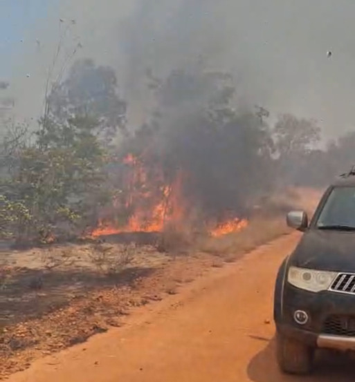 Incêndio atinge região turística próxima a Miracema e preocupa moradores; VÍDEO