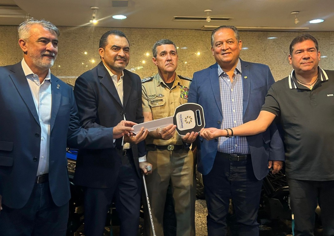 “A Polícia Militar do Tocantins é de fato e de direito uma das melhores polícias do Brasil”, diz Amélio em evento no Palácio