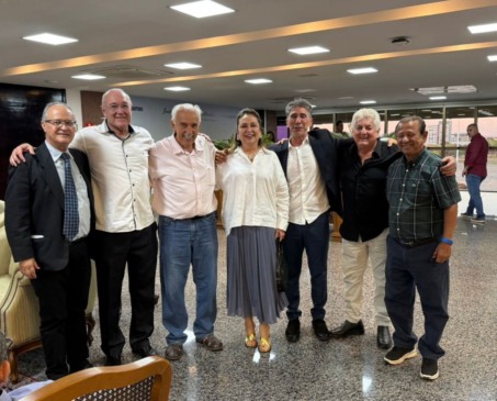 Com Palácio movimentado, Laurez terá final de semana de reuniões, está ouvindo vários políticos e vai a Colinas