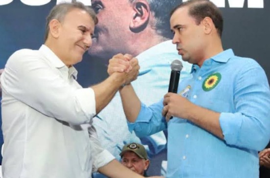 Vicentinho Jr: “todo movimento político meu tem que ter a ciência, concordância e autorizo de Eduardo Siqueira”