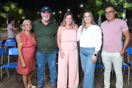 Claudia Lelis defende educação como pilar de transformação em desfile cívico de Aliança