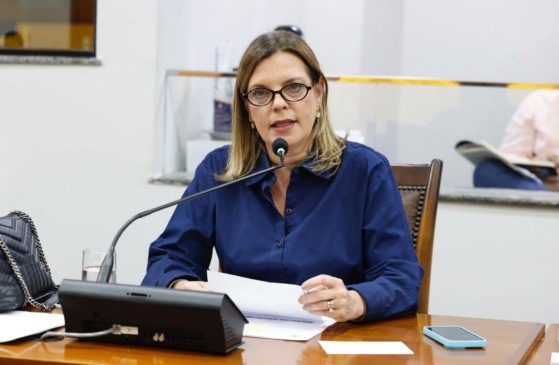 Claudia Lelis cobra ação imediata do Governo e pede apoio do Exército no combate às queimadas no Jalapão