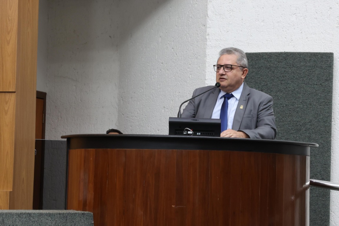 Deputado Jair Farias solicita implantação de Colégio Militar em Itaguatins Deputado Jair Farias solicita implantação de Colégio Militar em Itaguatins