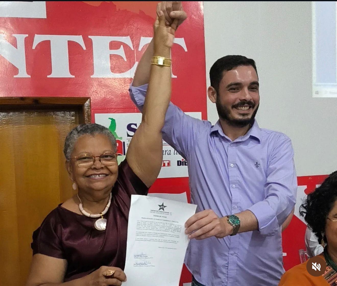 Rosimar Mendes toma posse como presidente do PT na capital prestigiada por principais nomes da sigla