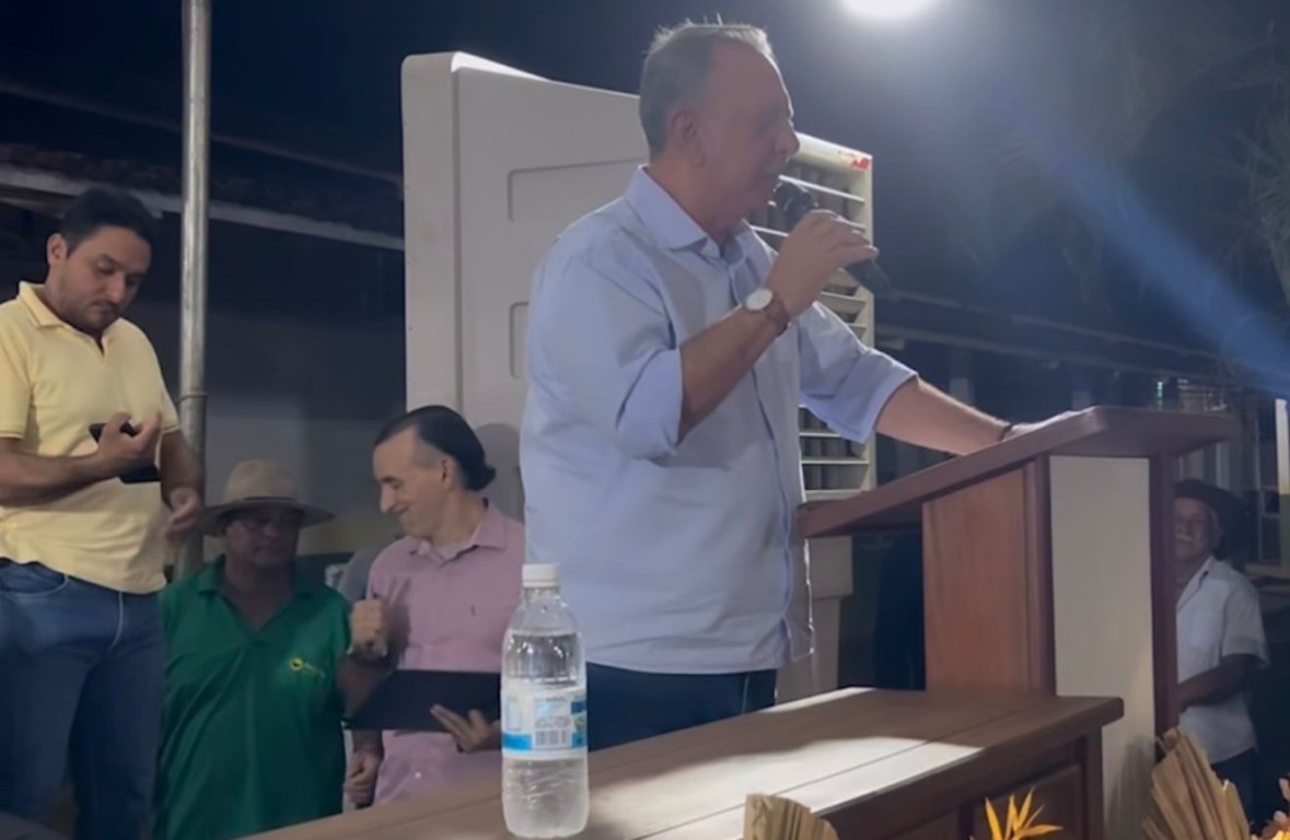 Do Republicanos, deputado federal diz em discurso que Laurez “sem dúvida será um grande governador”