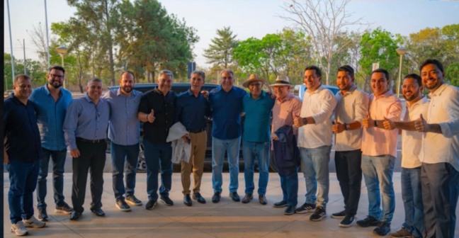 Ronaldo Dimas acompanha Laurez em agenda no sul do TO, mas ainda não oficializou se vai mesmo ou não para gestão