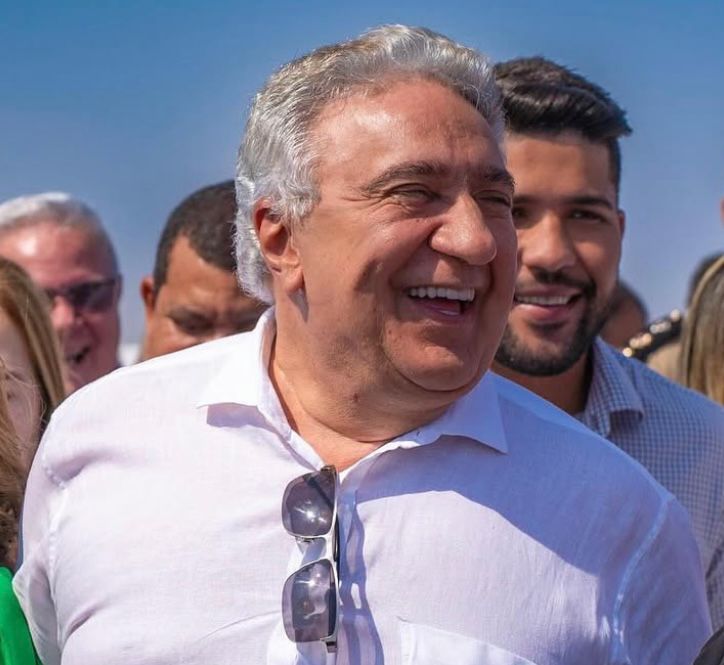 Laurez entra no 20° dia de gestão interina com desafios administrativos sobre suas decisões e motivações