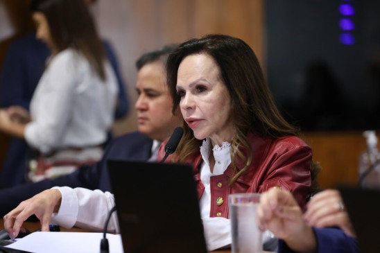 Relatado pela senadora Dorinha, comissão aprova projeto que regulamenta profissão de condutor de ambulância