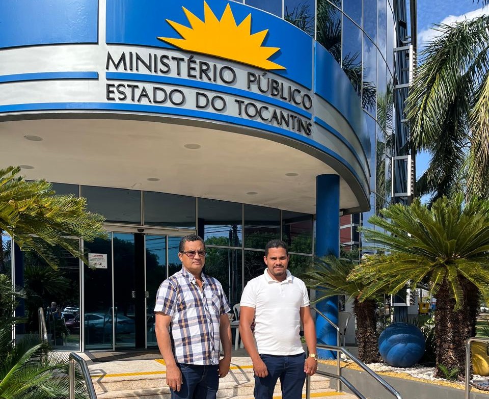 Vereadores de Palmeirante apresentam denúncia ao MP contra prefeito Raimundo Bradão