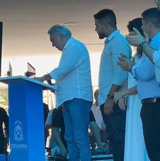 Em Gurupi, Laurez chora em discurso, diz respeitar Josi e promete entregar HGG: “Política é missão”