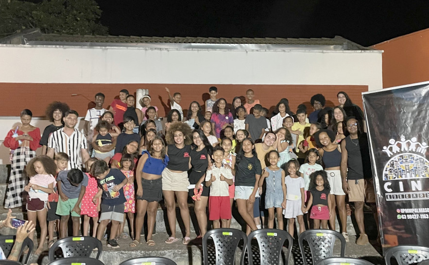 Cine Quebrada democratiza o cinema e chega à comunidade quilombola Barra da Aroeira