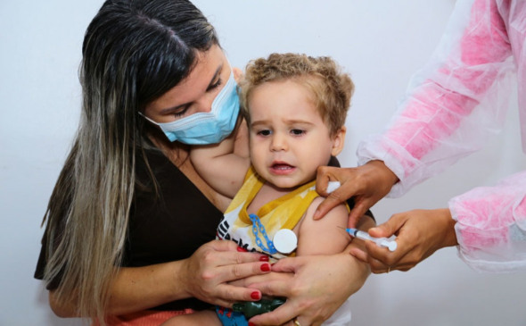 A ação é voltada para crianças e adolescentes menores de 15 anos