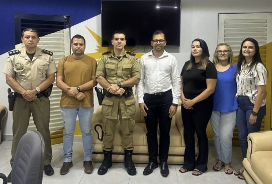 Conselho local de saúde promove reunião intersetorial para reforçar segurança comunitária em Palmas 