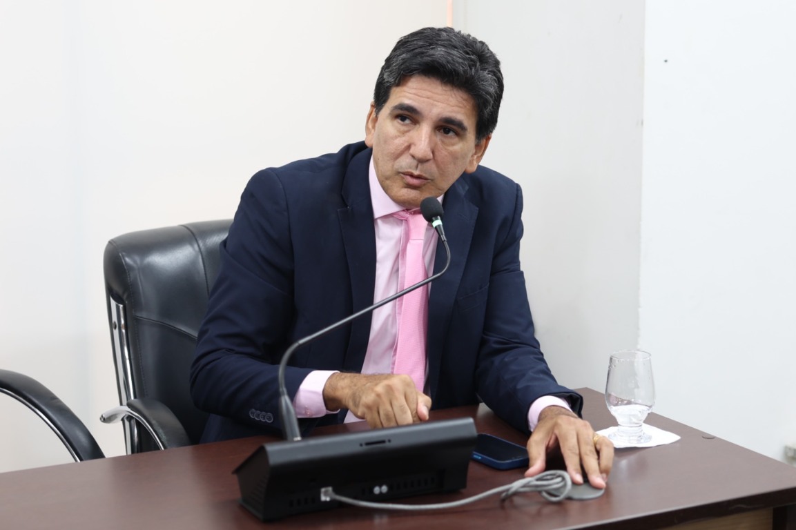 Deputado Professor Júnior Geo - Foto: Ascom - Deputado Professor Júnior Geo
Deputado Professor Júnior Geo - Foto: Ascom - Deputado Professor Júnior Geo