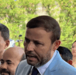 Roni Teodoro assume Prefeitura de Augustinópolis e homenageia Antônio do Bar: “não é momento de alegria, mas de compromisso”