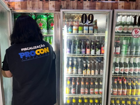 Equipes do Procon Tocantins atuam para retirar de circulação produtos impróprios para consumo