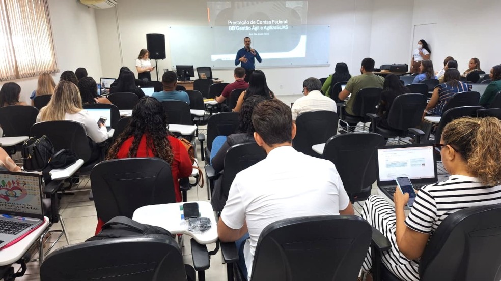 Gestores municipais participam de oficina prática promovida pela ATM sobre prestação de contas dos recursos da Assistência Social