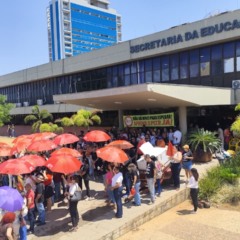 Sintet quer reunião com secretário para discutir pendências do PCCR e gratificação do PROFE