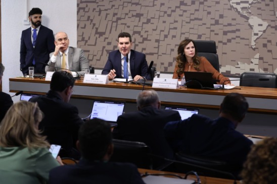 Em audiência com Ministro das Cidades, Dorinha destaca importância da integração com os municípios e defende ampliação de programas habitacionais para o Tocantins