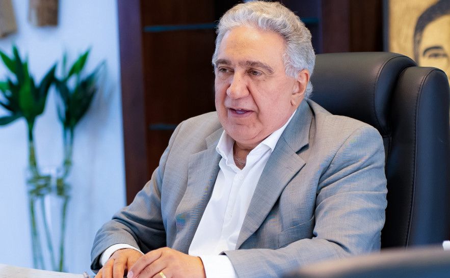 Urgente! Laurez em Brasília: Agendas Secretas e Encontros Bombásticos Revelados!