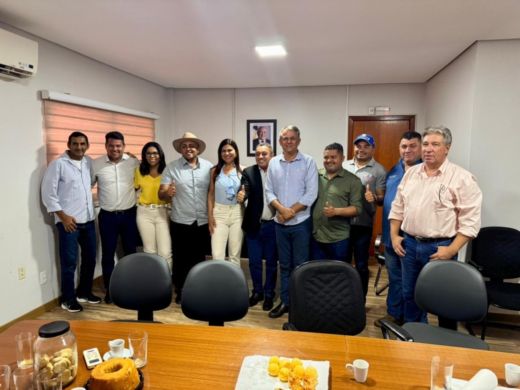 Frente Parlamentar do Agro, coordenada pela vereadora Karina Café, realiza reunião com o secretário de Agricultura de Palmas para alinhar prioridades do desenvolvimento rural