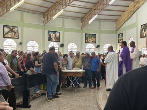 O adeus a Antônio do Bar! Netos emocionam com homenagem; Amélio agradece solidariedade popular e política: “O Estado inteiro reconhece sua trajetória”