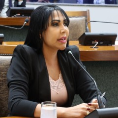 Deputada estadual Janad Valcari