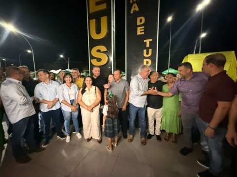 Entre elogios, silêncios e olhares: Tocantinópolis expõe o “jogo” político público da cordialidade; Veja como foram os bastidores