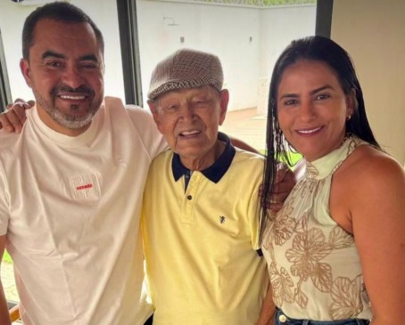 Ativo nas redes, Wanderlei registra visita de pioneiro centenário de Taquaruçu