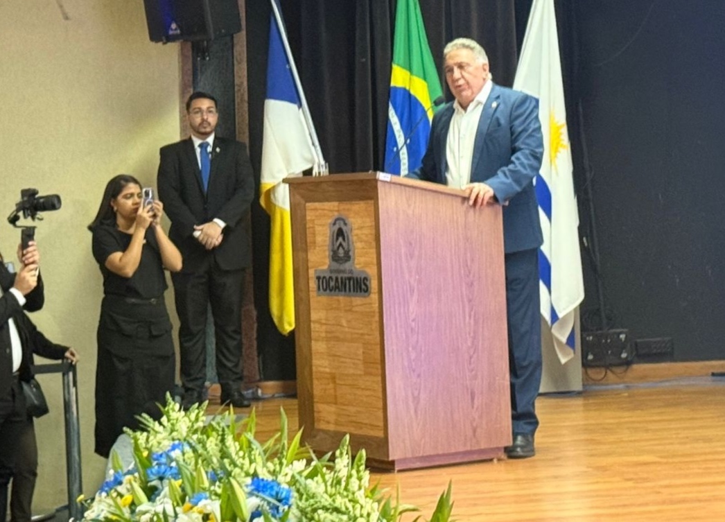 EXCLUSIVO! Laurez tenta minimizar movimentações para tentativa sobre impeachment e quase dois meses depois acusa dívida de R$ 500 milhões na saúde